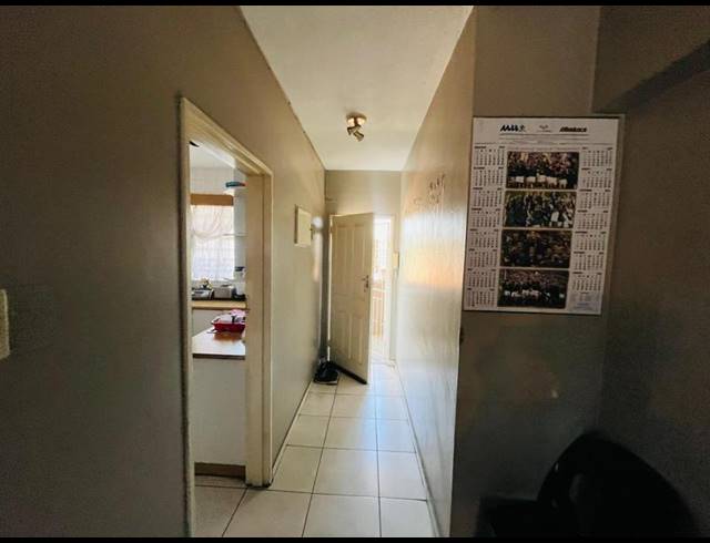2 BEDROOM APARTMENT FOR SALE IN BENONI CENTRAL